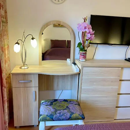 Neva Апартаменты *