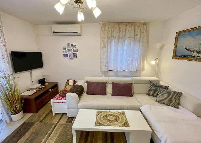 Apartment Neva Heviz